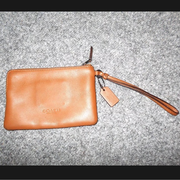 Coach Wristlet, Pac-Man Design, Limited edition, collectable, good used cond. - Picture 3 of 5